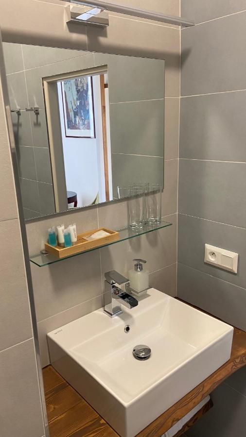 Aparthotel Slezak Litomysl Ngoại thất bức ảnh